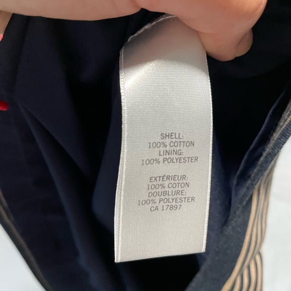 Banana Republic Skirt. Size 2 - Picture 5 of 9